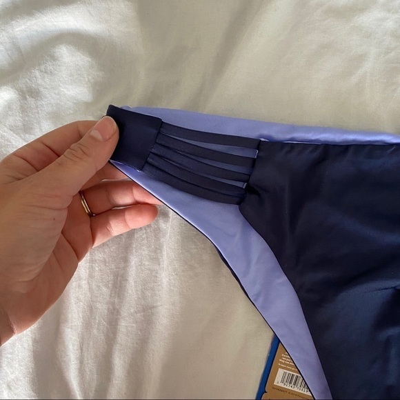 NWT Patagonia Reversible Seaglass Bay Swim Bottoms - Picture 7 of 9